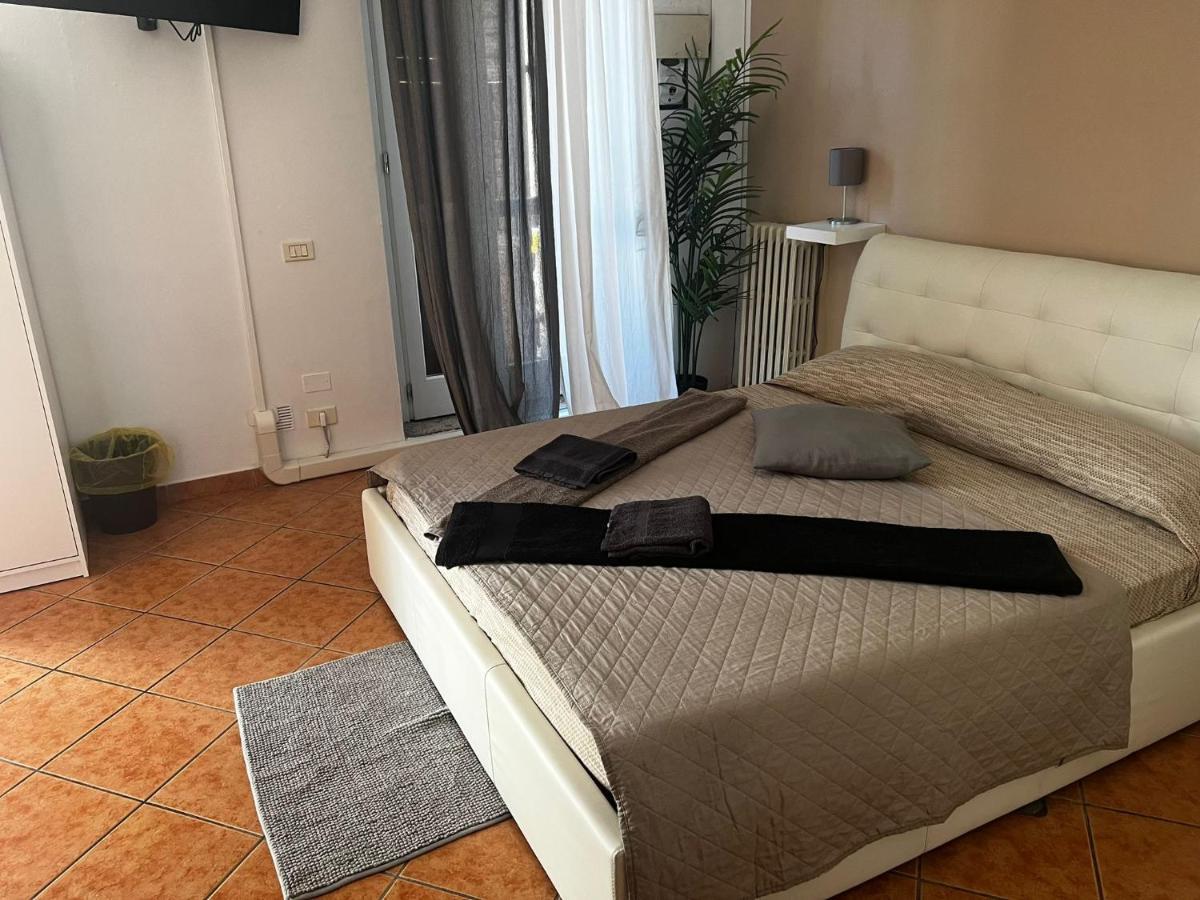 Destiny Home 2 Verona - Piazza Isolo Zewnętrze zdjęcie